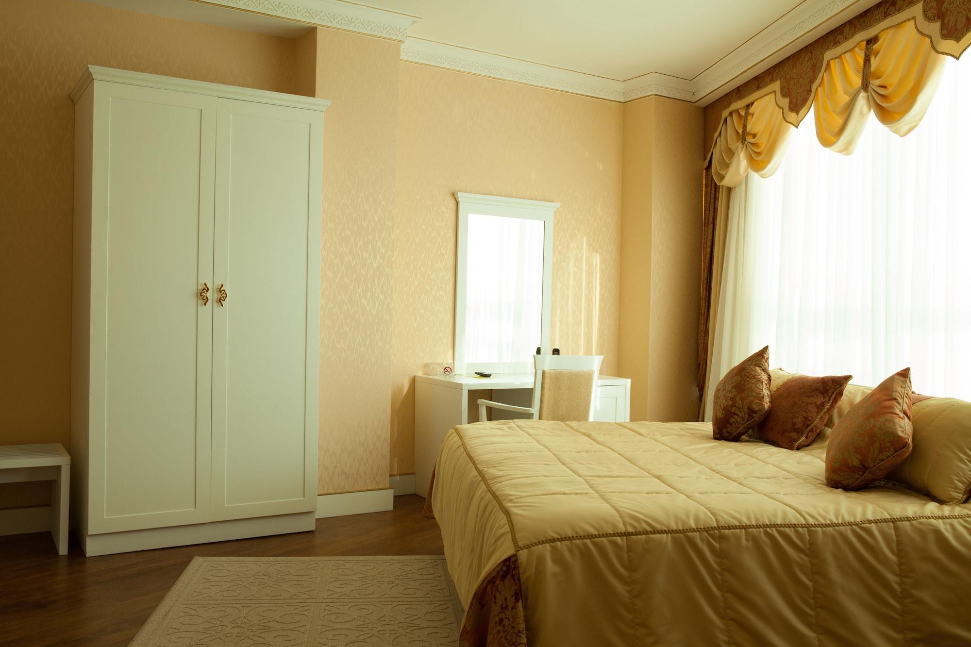 Jumbaktas Astana Hotel Exterior photo